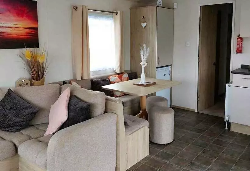ホテル Forget Me Not Stays Holiday Caravan  3 Bedrooms