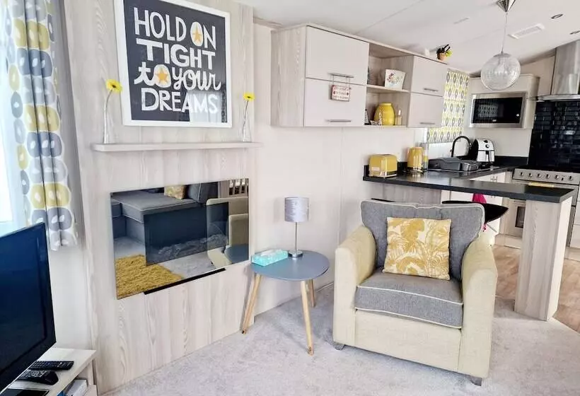 Hotelli Tranquil Lodge Retreat In Beattock