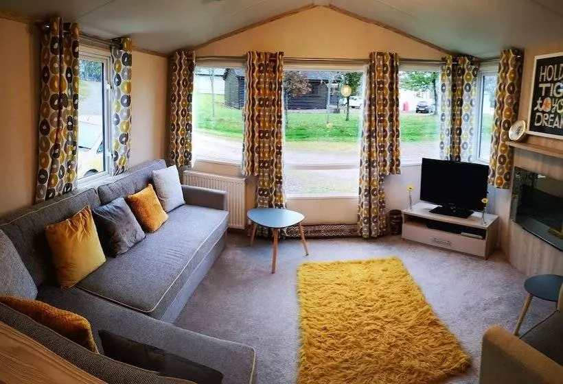 Hotelli Tranquil Lodge Retreat In Beattock