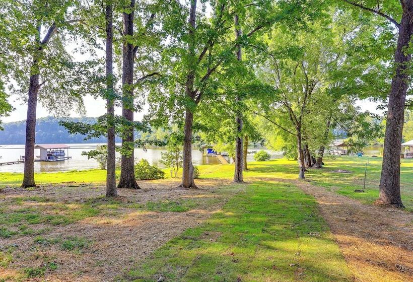 Waterfront Wheeler Lake Home W/ Furnished Deck