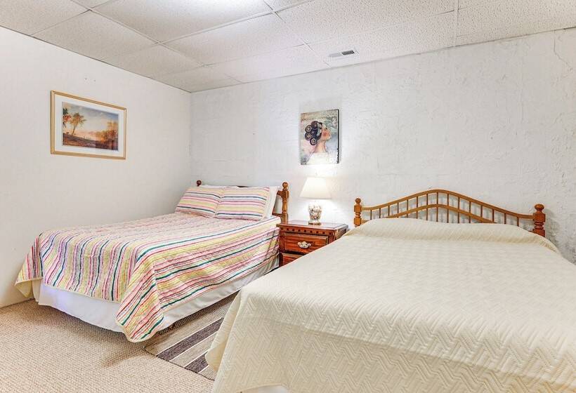 Waterfront Wheeler Lake Home W/ Furnished Deck