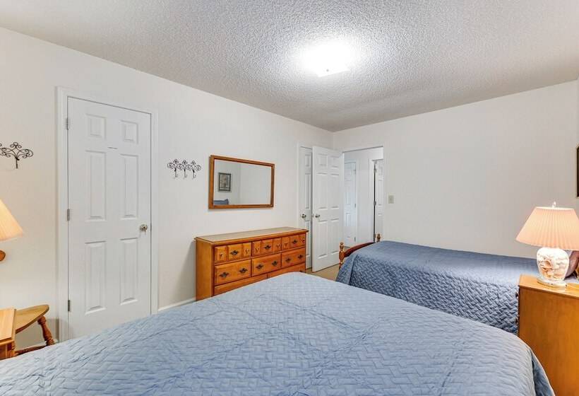 Waterfront Wheeler Lake Home W/ Furnished Deck