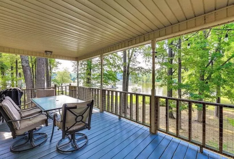 Waterfront Wheeler Lake Home W/ Furnished Deck