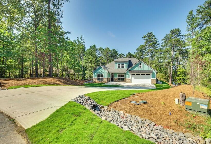 Lakefront Mccormick Retreat W/ Patio & Pool Access