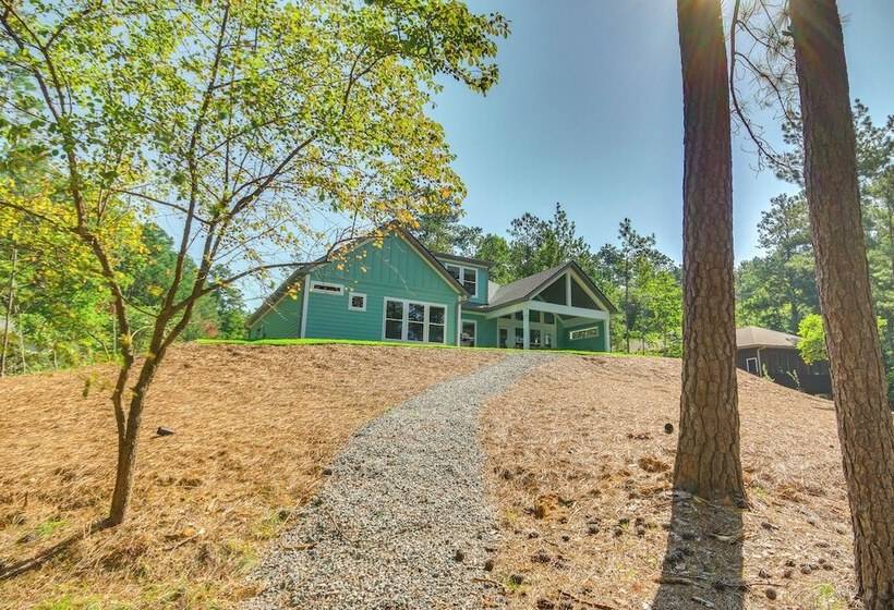 Lakefront Mccormick Retreat W/ Patio & Pool Access