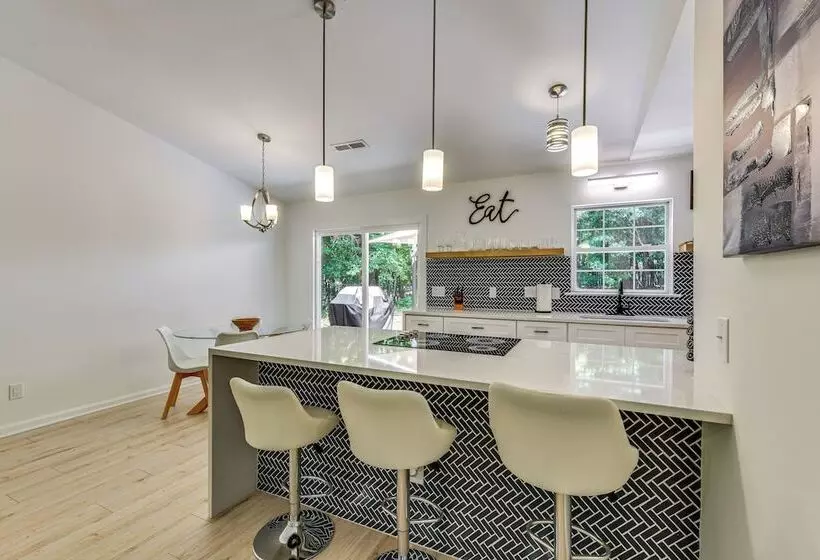 Mooresville Retreat W/ Patio, 1 Mi To Lake Norman!