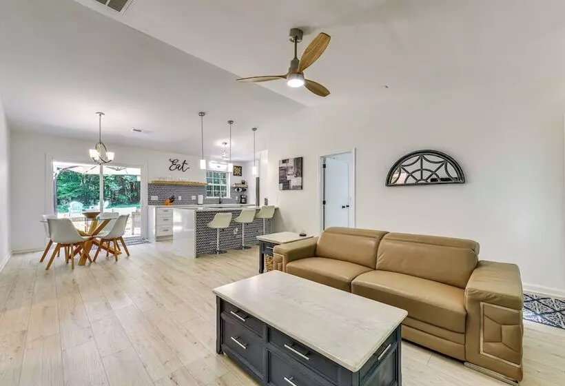 Mooresville Retreat W/ Patio, 1 Mi To Lake Norman!