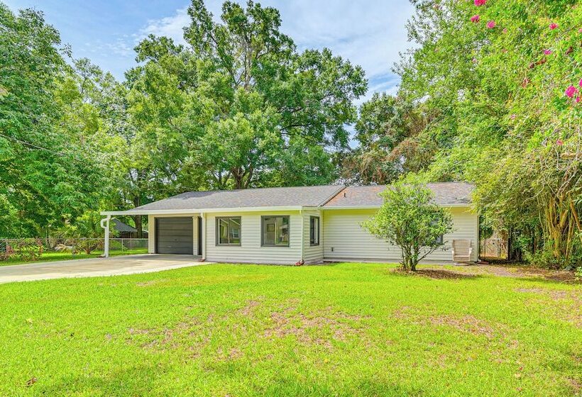 Ocala Home W/ Fenced Yard Near Wec: Dogs Welcome!