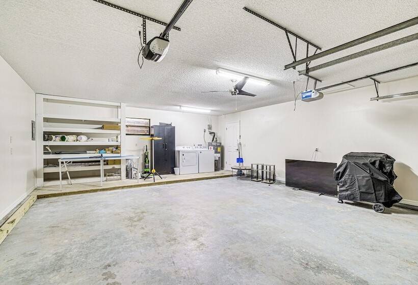 Ocala Home W/ Fenced Yard Near Wec: Dogs Welcome!