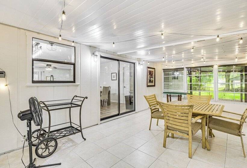 Ocala Home W/ Fenced Yard Near Wec: Dogs Welcome!