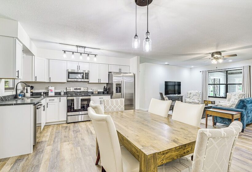 Ocala Home W/ Fenced Yard Near Wec: Dogs Welcome!