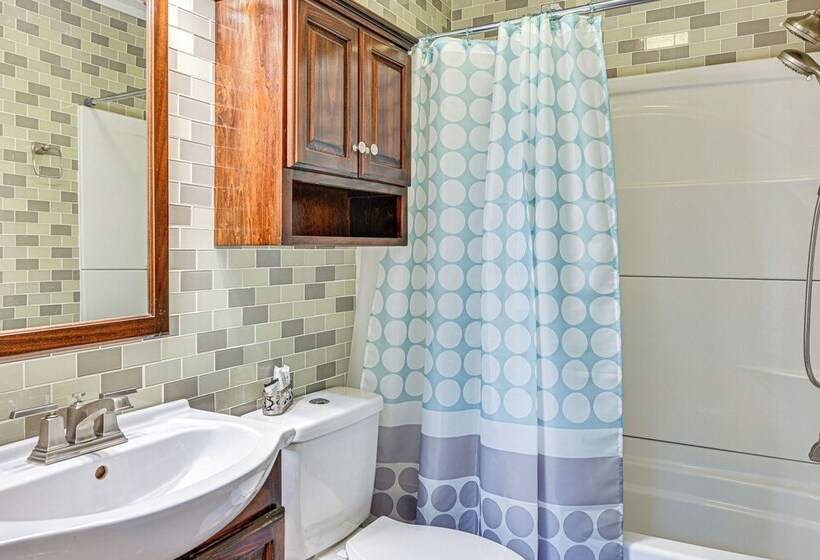 Peaceful Murray Home ~ 8 Mi To Kentucky Lake!