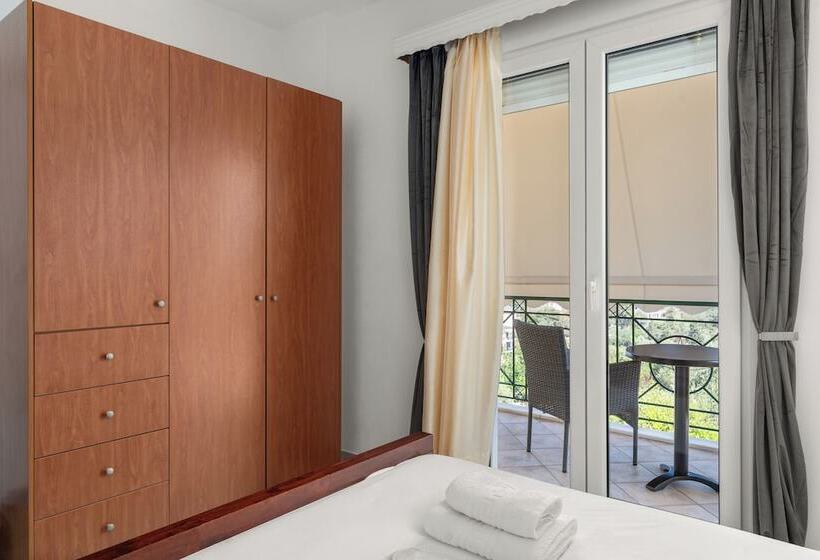 ペンション The Dandy Horizon