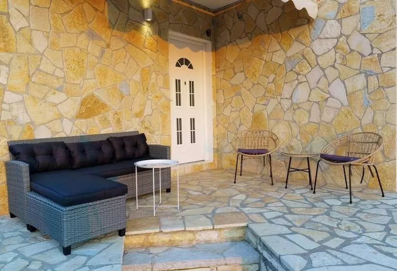 Majatalo The Dandy Horizon