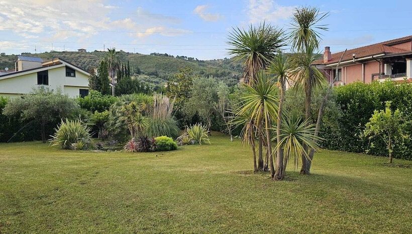 פנסיון Villa Daniela Suites