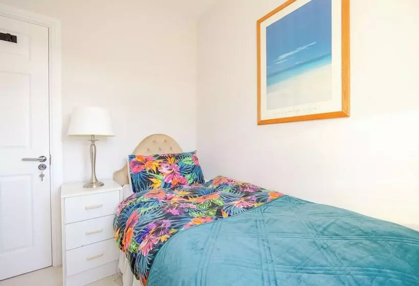 Majatalo Wavertree House