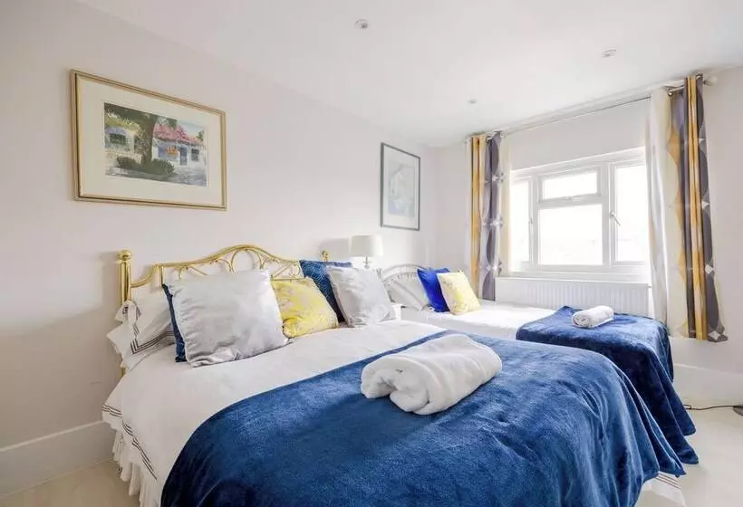 Majatalo Wavertree House