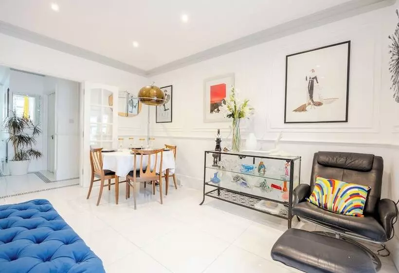 Majatalo Wavertree House