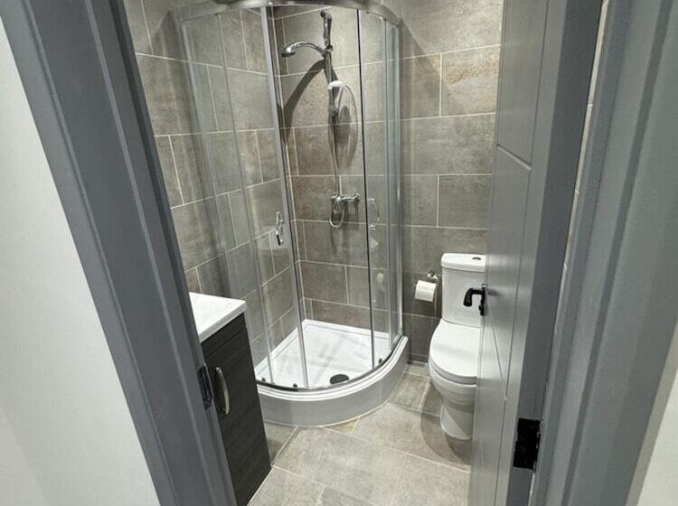 إقامة Drayton Dream House   6 Bedrooms