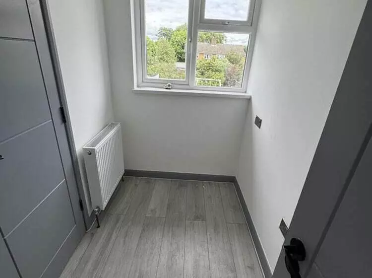 Residenssi Drayton Dream House   6 Bedrooms