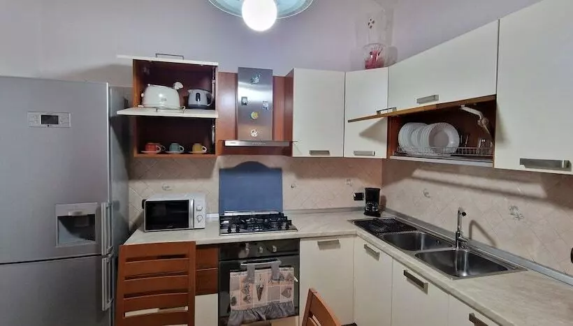 اقامتگاه Spacious House For Trekking Lovers In Maiori Town