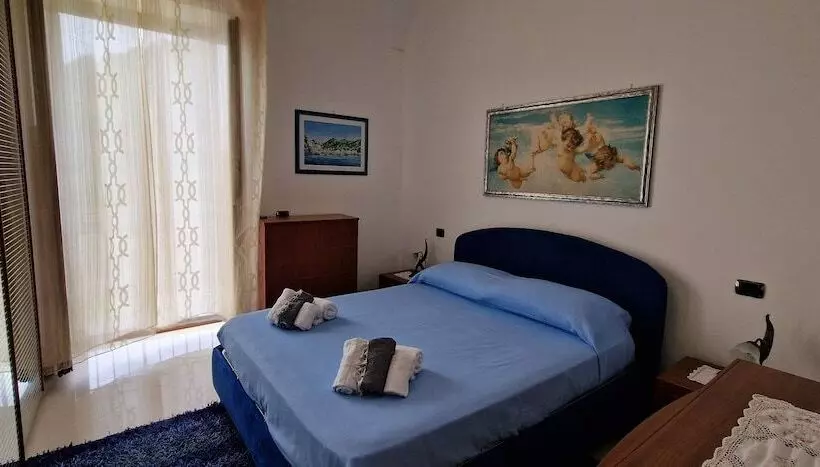 اقامتگاه Spacious House For Trekking Lovers In Maiori Town