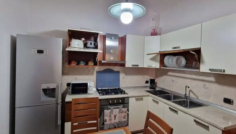 اقامتگاه Spacious House For Trekking Lovers In Maiori Town