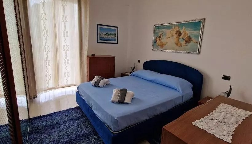 اقامتگاه Spacious House For Trekking Lovers In Maiori Town