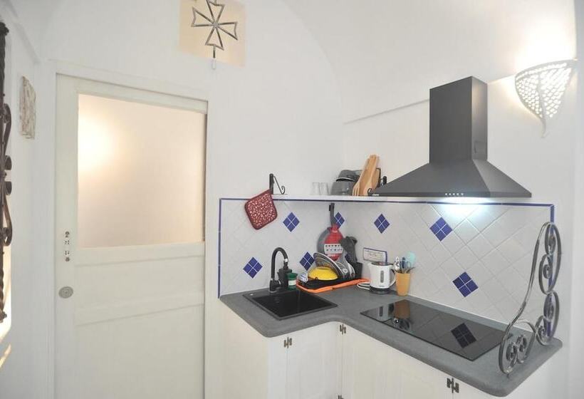 住所  Art House In Amalfi Historical Center Near Beach