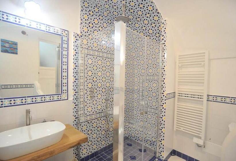 住所  Art House In Amalfi Historical Center Near Beach