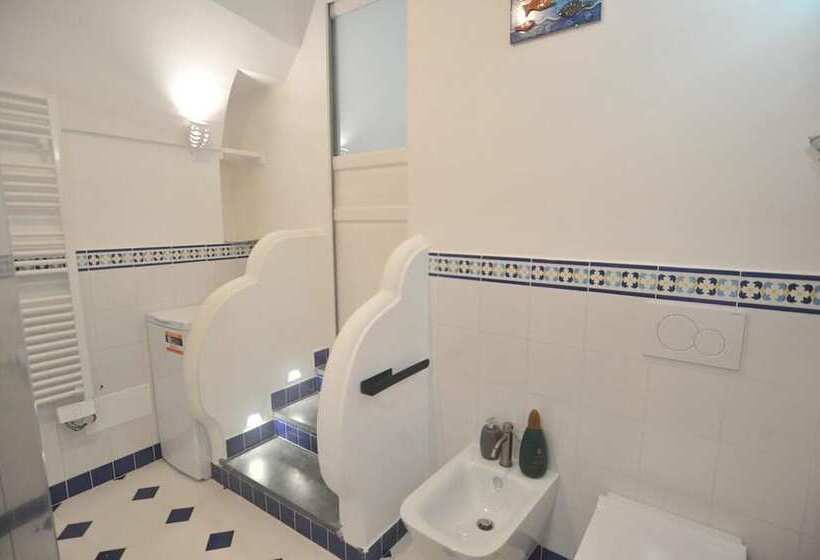 住所  Art House In Amalfi Historical Center Near Beach