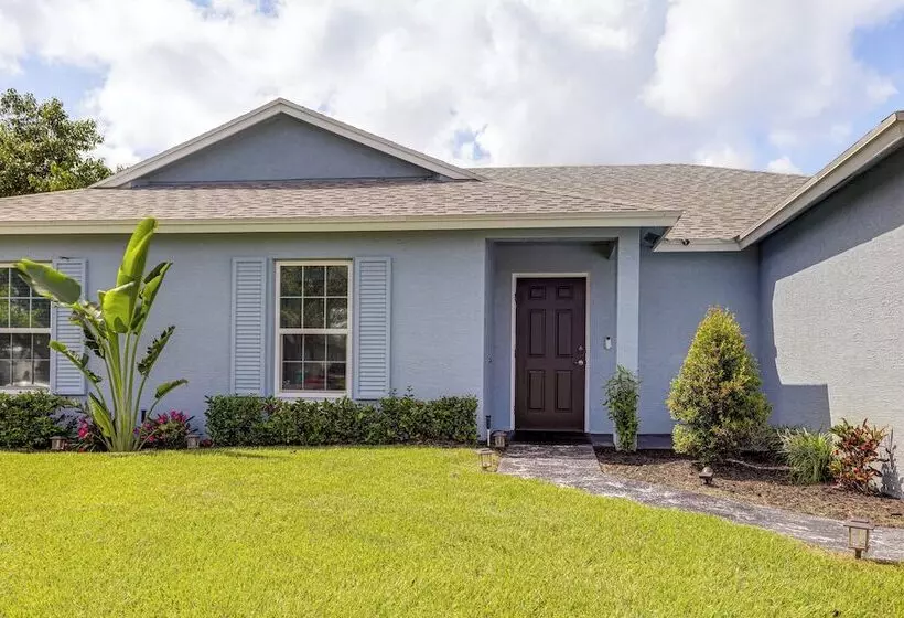 Spacious & Centrally Located Port St Lucie Home!