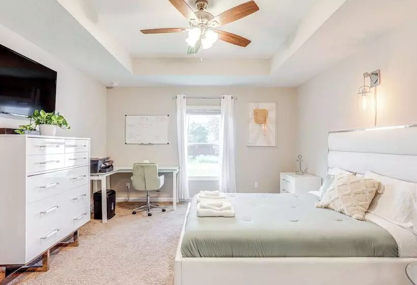 Spacious & Centrally Located Port St Lucie Home!