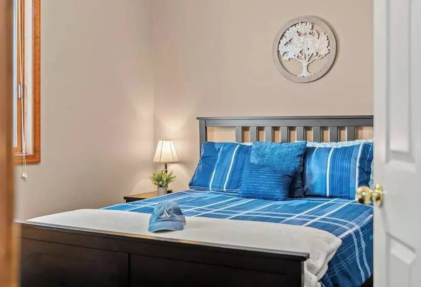 The Great Escape By Avantstay Game Room, Hot Tub