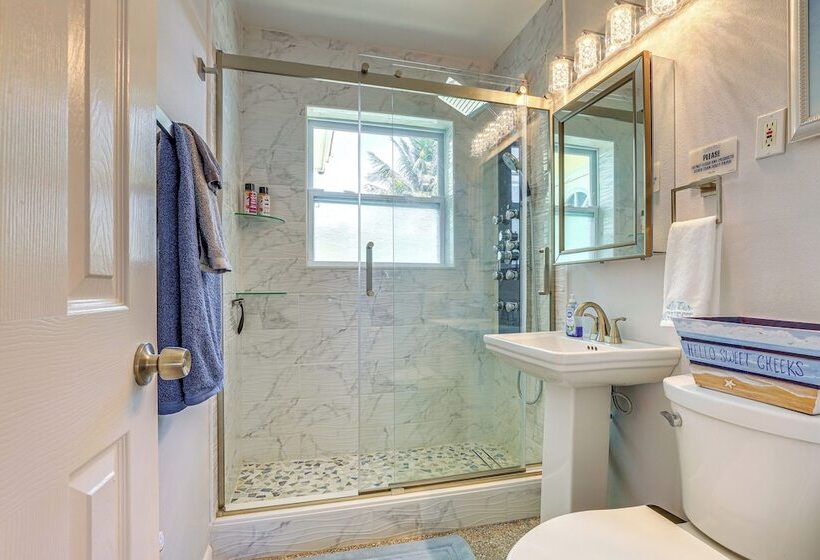 Waterfront Vero Beach Home W/ Pool & Boat Dock!