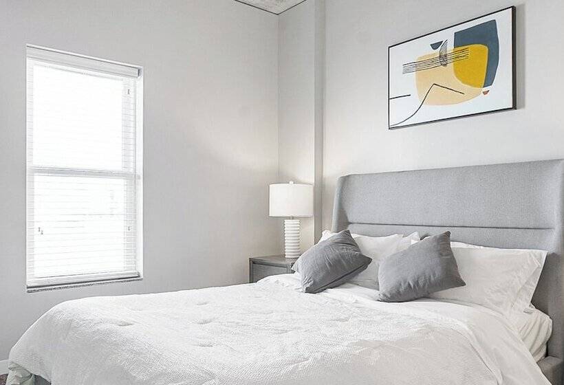 9 On Canal By  Landing