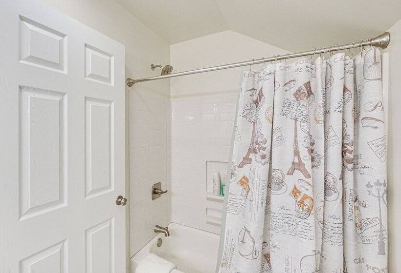 Annville Home W/ Game Room: 5 Mi To Hersheypark!