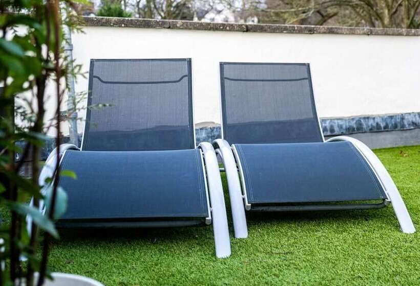 Charming Reigate Cottage Retreat