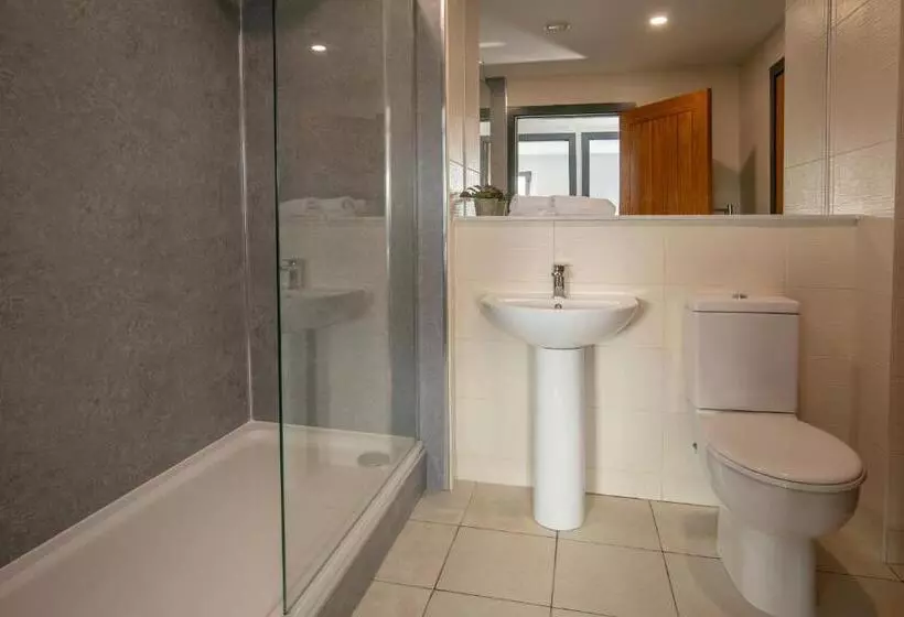 Dockside Aparthotel, Best Western Signature Collection