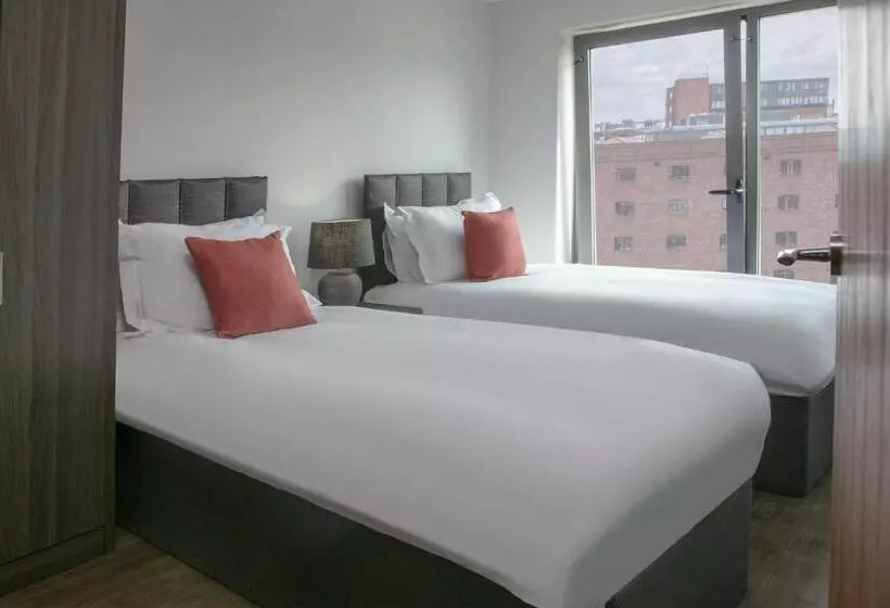 Dockside Aparthotel, Best Western Signature Collection