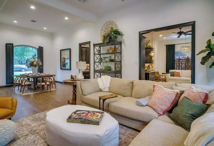 Elegant Baton Rouge Home W/ Yard ~ 3 Mi To Lsu!