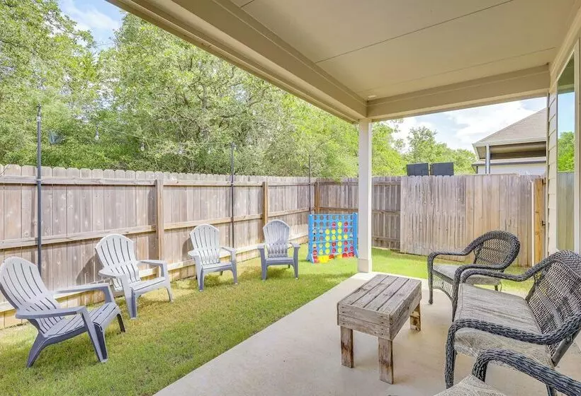 Walk To Brazos County Expo: Elegant Home W/ Grill!