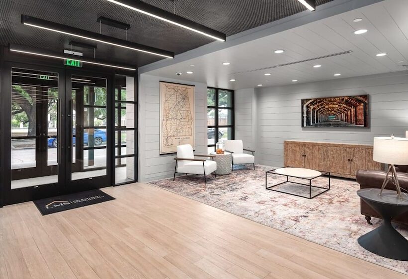 Elevate 758 By  Landing