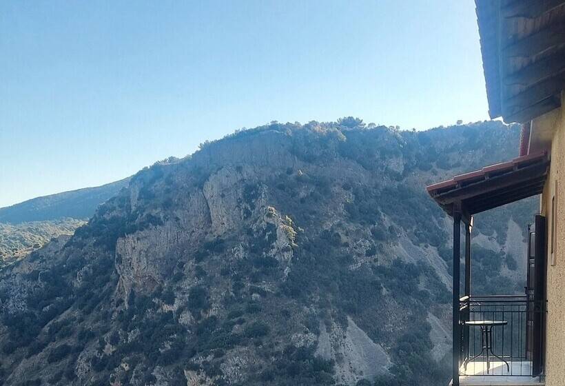 בית מלון כפרי Dione By Open City