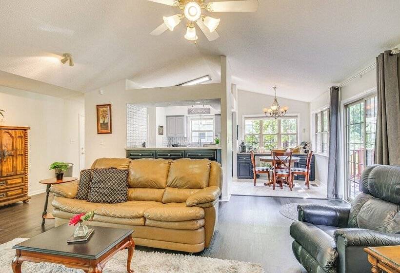 Lovely Mccormick Home In Savannah Lakes Village