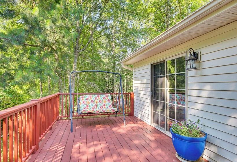 Lovely Mccormick Home In Savannah Lakes Village