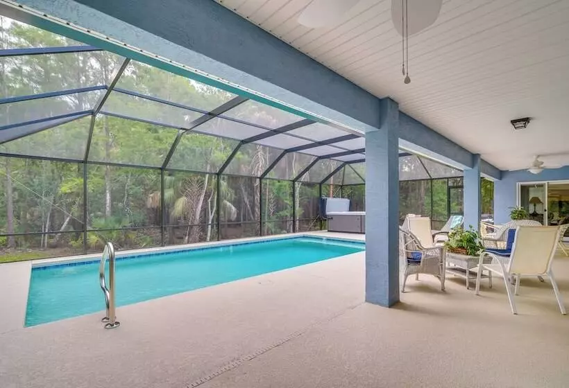 Crystal River Home W/ Lanai + Hot Tub