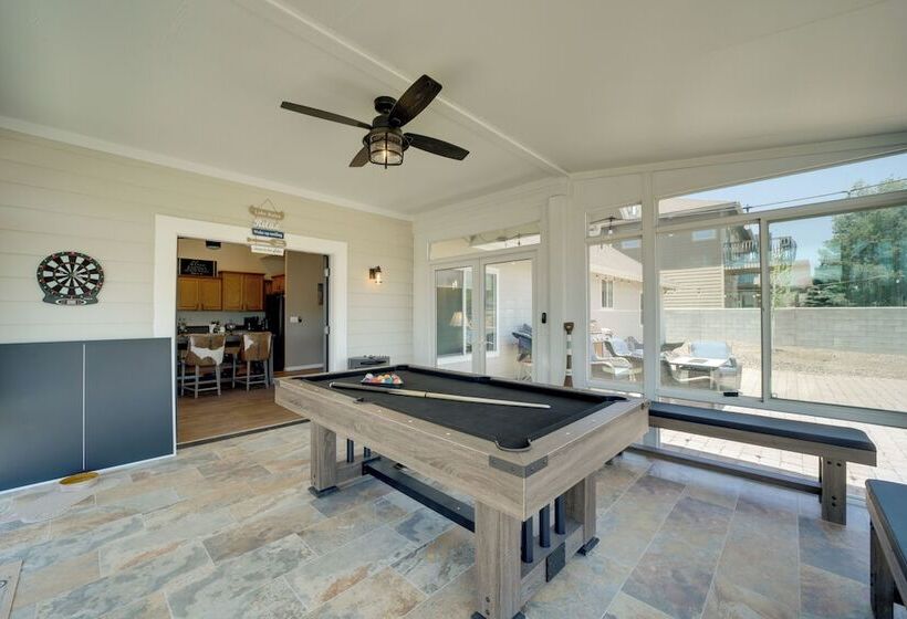 12 Mi To Flagstaff: Pet Friendly Home W/ Sunroom!