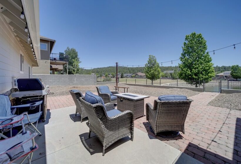 12 Mi To Flagstaff: Pet Friendly Home W/ Sunroom!