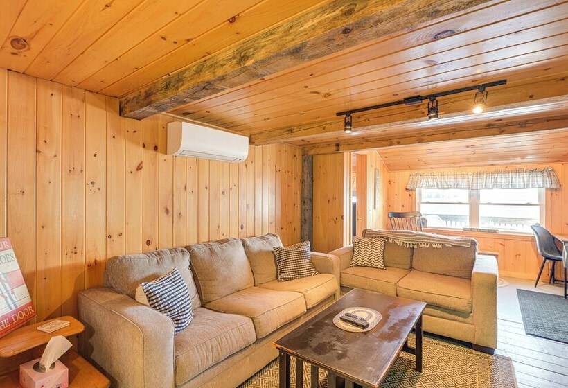 Picturesque Lakefront Cabin In Whiting, Maine!